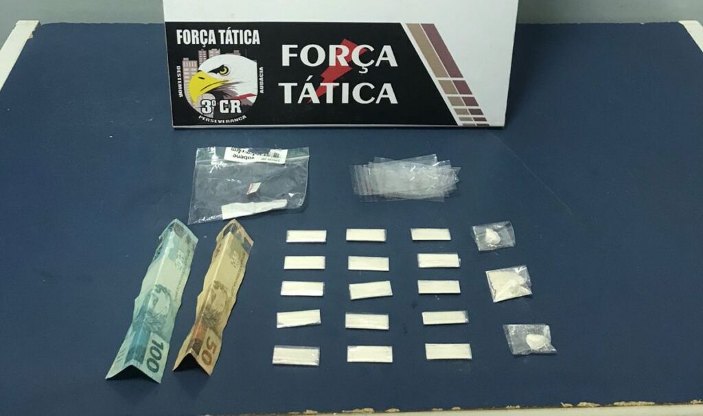 Polícia Militar prende 3 pessoas e apreende adolescente em flagrante por tráfico de drogas em Sinop