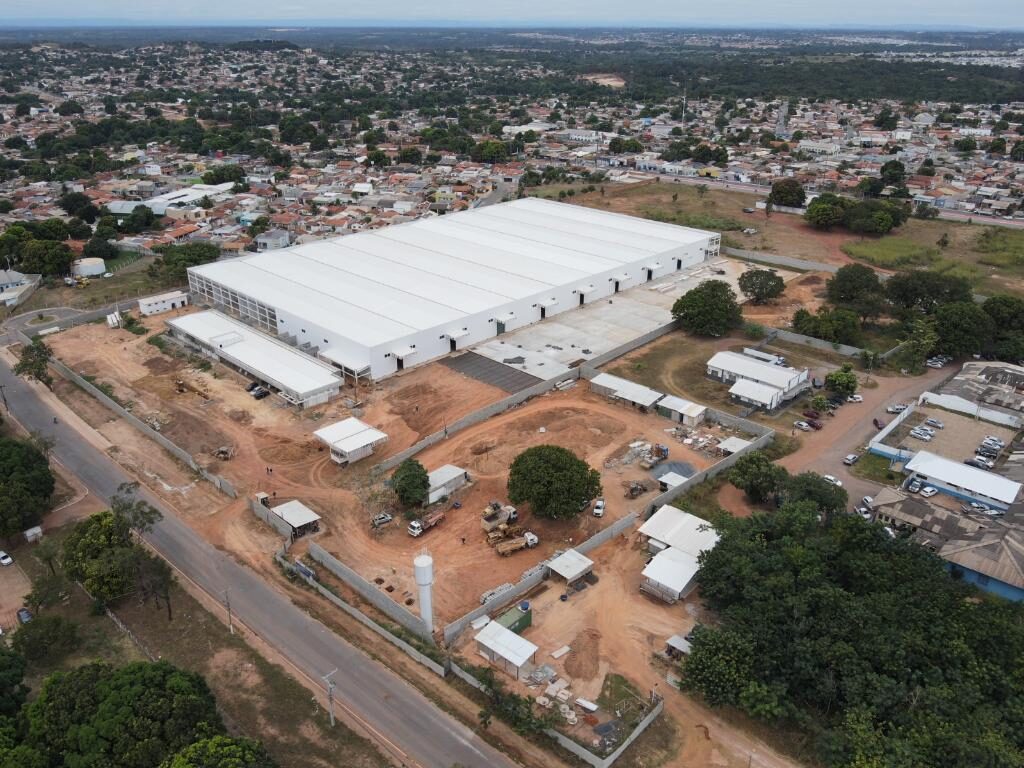 Obra do Centro Logístico de Abastecimento e Distribuição de medicamentos está 80% pronta