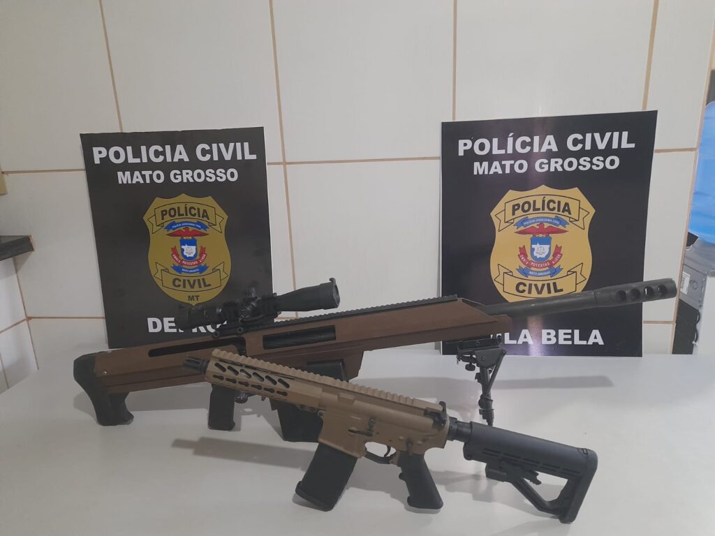 Polícia Civil apreende armas de grosso calibre e 124 pacotes de entorpecentes em área na fronteira