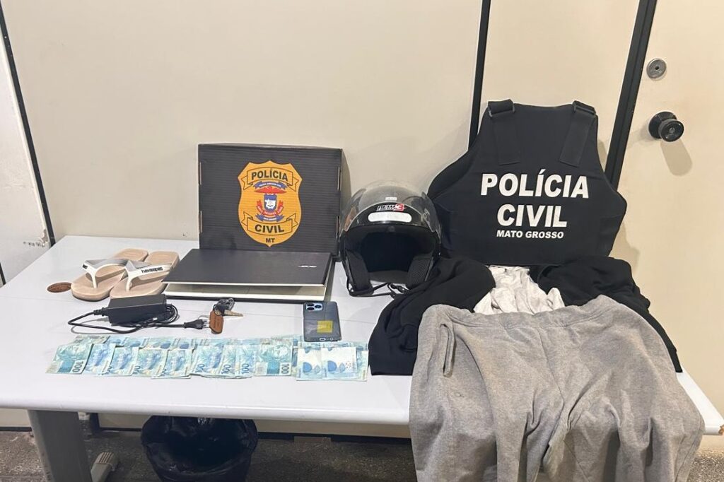 Polícia Civil prende dois em flagrante por furto e receptação de notebook e recupera aparelho de vítima