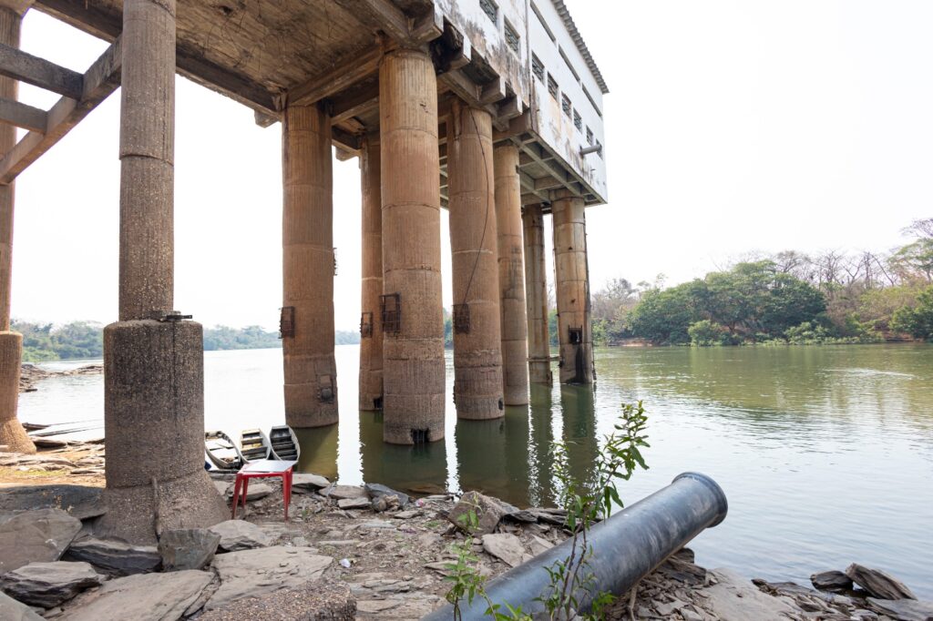 Várzea Grande enfrenta seca severa : Rio Cuiabá abaixo do nível normal