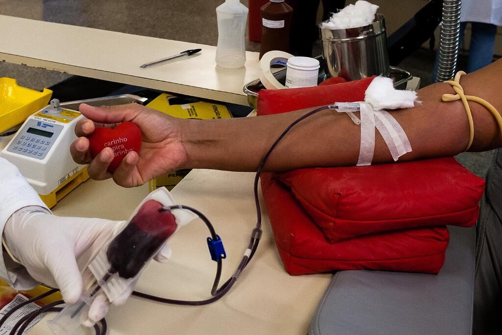 Doadores de sangue do MT Hemocentro ganharão inscrição para Corrida de Reis